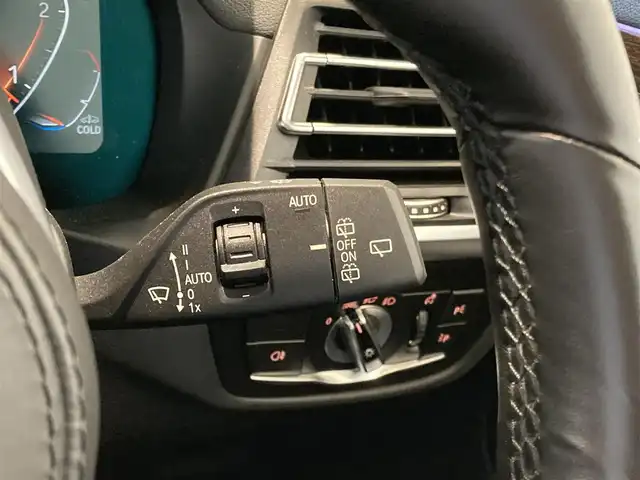 ＢＭＷ Ｘ３ xDrive20d Mスポーツ 熊本県 2022(令4)年 1.9万km 黒 スマートキー/プッシュスタート/フルセグTV/ETC/注意喚起アシスタント/ワイヤレス充電/インテリジェントセーフティ/PDC自動起動/アクティブPDC緊急ブレーキ/パーキングアシスト/電動パワーシート/シートヒーター/アダプティブクルーズコントロール/オートハイビーム/純正LEDヘッドライト/パワーバックドア