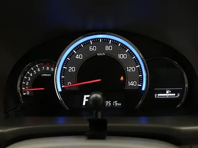 スズキ エブリィ ワゴン PZターボ スペシャル 三重県 2023(令5)年 1.9万km クールカーキPM セーフティサポート /アイドリングストップ/KENWOODメモリナビ・地デジTV/・DVD/CD/・Bluetooth/バックカメラ/パーキングセンサー(リア)/KENWOODドライブレコーダー(DRV-350DT)/車線逸脱警報機能/両側パワースライドドア /左後オートステップ/運転席シートヒーター/USB電源ソケット/ETC/純正14インチアルミホイール/HIDヘッドランプ/・オートライト/ハイビームアシスト/フォグランプ/プッシュエンジンスタート/スマートキー×2/新車時保証書/取扱説明書