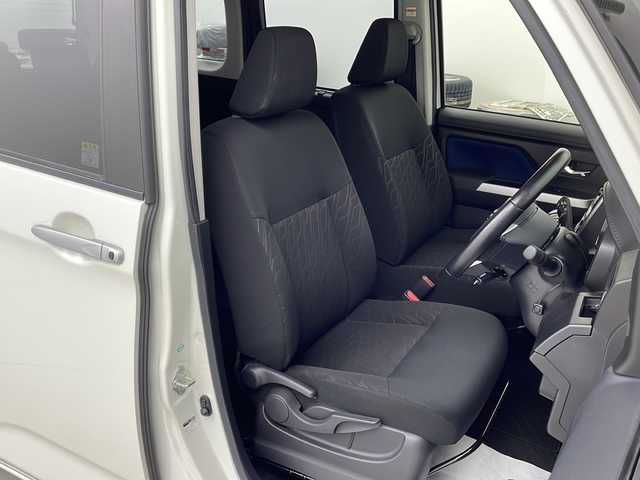 トヨタ ルーミー カスタムG－T 宮城県 2018(平30)年 7.8万km パールホワイトⅢ スマートアシスト/・衝突回避支援ブレーキ機能/・車線逸脱警報機能/・クルーズコントロール/純正ナビ/・フルセグTV/・BT.CD/DVD.SD/両側パワースライドドア/シートヒーター（D/N)/革巻きステアリング/ステアリングスイッチ/ビルトインETC/ドライブレコーダー/プッシュスタート/純正AW/LEDヘッドライト/LEDフォグ/純正フロアマット/アイドリングストップ