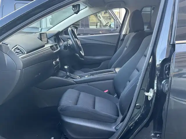 マツダ アテンザ ワゴン 20S プロアクティブ 静岡県 2015(平27)年 6万km ジェットブラックマイカ ワンオーナー/純正ナビ/フルセグTV/DVD/CD/BT/衝突軽減ブレーキ/レーンキープアシスト/ヘッドアップディスプレイ/レーダークルーズコントロール/ブラインドスポットモニター/バックソナー/ビルトインETC/LEDヘッドライト/LEDフォグ/ステアリングスイッチ/ルーフレール/純正19インチAW/スマートキー×2/保証書/取扱説明書/H30/R2/R3/R4/R6点検記録簿有