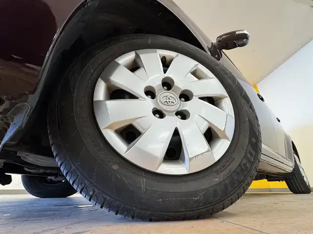 トヨタ カローラ ルミオン 1．5G 群馬県 2014(平26)年 3万km ブラキッシュレッドマイカ 純正7インチワイドナビ/・AM/FM/フルセグTV/・Bluetooth/SD/・CD/DVD/純正フロアマット/純正ドアバイザー/リモコンキー/電動格納ミラー/横滑り防止