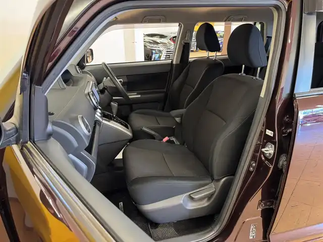 トヨタ カローラ ルミオン 1．5G 群馬県 2014(平26)年 3万km ブラキッシュレッドマイカ 純正7インチワイドナビ/・AM/FM/フルセグTV/・Bluetooth/SD/・CD/DVD/純正フロアマット/純正ドアバイザー/リモコンキー/電動格納ミラー/横滑り防止