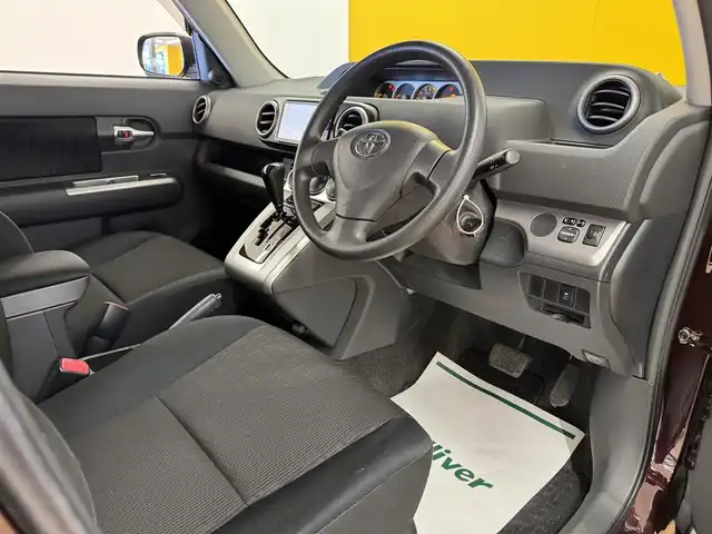 トヨタ カローラ ルミオン 1．5G 群馬県 2014(平26)年 3万km ブラキッシュレッドマイカ 純正7インチワイドナビ/・AM/FM/フルセグTV/・Bluetooth/SD/・CD/DVD/純正フロアマット/純正ドアバイザー/リモコンキー/電動格納ミラー/横滑り防止