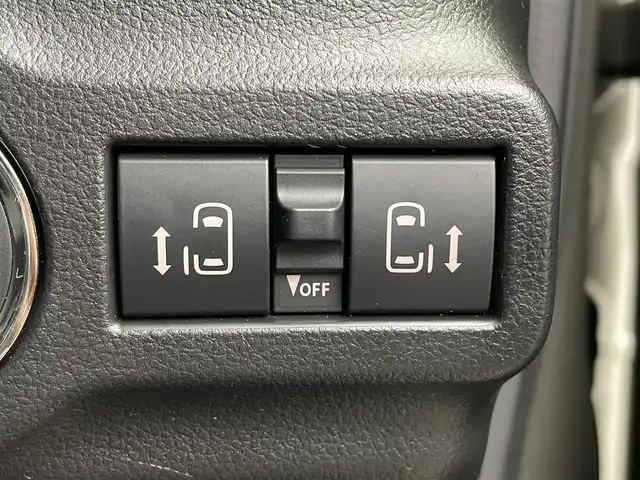 スズキ スペーシア ギア HYBRID XZターボ 宮城県 2024(令6)年 2万km モスグレーメタリック パイオニア８型ナビ/両側パワースライドドア/ヘッドアップディスプレイ/アダプティブクルーズコントロール/シート／ステアリングヒーター/フルセグTV/バックモニター/ETC/衝突軽減ブレーキ/レーンキープアシスト/オートハイビーム/パーキングセンサー/LEDヘッドライト/フォグランプ/ルーフレール/禁煙車