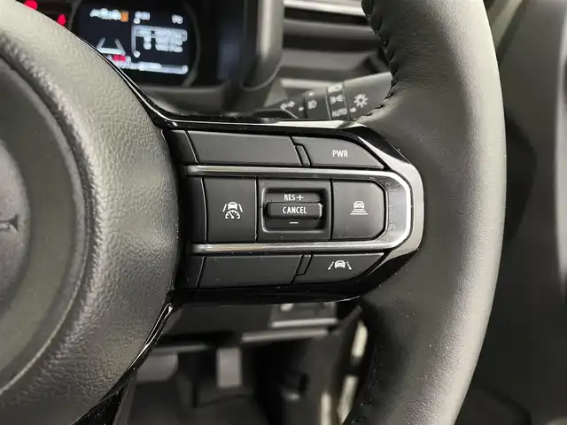 スズキ スペーシア ギア HYBRID XZターボ 宮城県 2024(令6)年 2万km モスグレーメタリック パイオニア８型ナビ/両側パワースライドドア/ヘッドアップディスプレイ/アダプティブクルーズコントロール/シート／ステアリングヒーター/フルセグTV/バックモニター/ETC/衝突軽減ブレーキ/レーンキープアシスト/オートハイビーム/パーキングセンサー/LEDヘッドライト/フォグランプ/ルーフレール/禁煙車