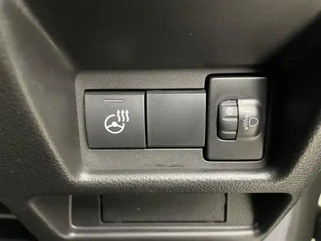 スズキ スペーシア ギア HYBRID XZターボ 宮城県 2024(令6)年 2万km モスグレーメタリック パイオニア８型ナビ/両側パワースライドドア/ヘッドアップディスプレイ/アダプティブクルーズコントロール/シート／ステアリングヒーター/フルセグTV/バックモニター/ETC/衝突軽減ブレーキ/レーンキープアシスト/オートハイビーム/パーキングセンサー/LEDヘッドライト/フォグランプ/ルーフレール/禁煙車