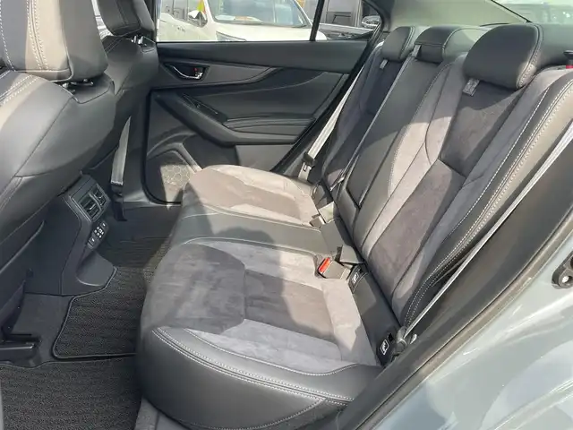 スバル ＷＲＸ Ｓ４ STIスポーツシャープ 東京都 2024(令6)年 0.8万km グレー 【特別仕様　500台限定車】/カラー：オフショアルブルーM（XDB）/haman/kardonプレミアムサウンド/245/35R19 ハイパフォーマンスタイヤ/（ミシュラン パイロット スポーツ 5）/STI製フレキシブルパフォーマンスホイール/（BBS 19 インチ）/鍛造・スーパーブラックハイラスター塗装/STI製フレキシブルドロータワーバー（STI Sport♯ロゴ付）/STI製フレキシブルドロースティフナー フロント/リヤ/本革巻ステアリングホイール/（シルバーステッチ、高触感革、ピアノブラック調加飾パネル）/シフトブーツ（シルバーステッチ）/RECARO フロントシート/［ブラック、ウルトラスエード+合成皮革（シルバーステッチ）+STI ロゴ入り］&リヤシート［ブラック、ウルトラスエード+合成皮革（シルバーステッチ）］/運転席＆助手席 8 ウェイパワーシート/シートヒーター/メーカーナビ/CD/DVD/BT/AM/FM/USB/TV/AppleCarplay/androidauto/マルチビューモニター/リアビークルディテクション（SRVD）/STiスポイラー「フロント・サイド・リア」/STiリアディフューザー/ビルトインETC2.0/PROVAダウンサス（純正サス積込）