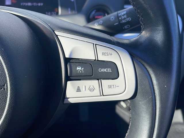 ホンダ フィット e:HEVホーム 三重県 2020(令2)年 4.2万km プラチナホワイトパール 純正９型ナビ/バックカメラ　/追従クルーズコントロール/レーンキープアシスト/ＥＴＣ/ナビ連動ドラレコ/衝突軽減システム/標識認識システム/先行車発進告知/ＳＯＳコール/ＬＥＤオートライト/電子パーキング/盗難防止装置/電動格納ミラー/禁煙車