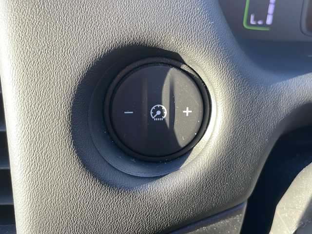 ホンダ フィット e:HEVホーム 三重県 2020(令2)年 4.2万km プラチナホワイトパール 純正９型ナビ/バックカメラ　/追従クルーズコントロール/レーンキープアシスト/ＥＴＣ/ナビ連動ドラレコ/衝突軽減システム/標識認識システム/先行車発進告知/ＳＯＳコール/ＬＥＤオートライト/電子パーキング/盗難防止装置/電動格納ミラー/禁煙車