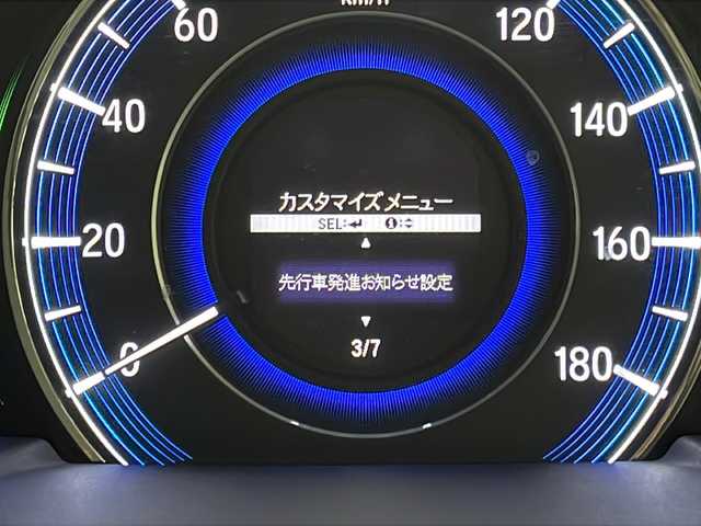 ホンダ オデッセイ ハイブリッド アブソルートセンシングアドバンP 宮崎県 2016(平28)年 5.8万km ホワイトオーキッドパール 禁煙車/ホンダセンシング/純正ナビTV/（CD/DVD/FMAM/Bluetooth/フルセグTV）/純正ビルトインETC/純正LEDオートライト/純正フォグ/純正17インチアルミ/純正フロアマット/社外前後ドライブレコーダー/両側電動スライドドア/アダプティブクルーズコントロール/レーンディパーチャーアラート/オートエアコン/ハーフレザーシート/運転席パワーシート/本革巻ハンドル/ブラックインテリアパネル/ウインカードアミラー/スマートキー/プッシュエンジンスタート/スペアキー/新車時保証書/取扱い説明書