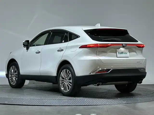 トヨタ ハリアー Z 愛媛県 2021(令3)年 1.8万km ホワイトパールクリスタルシャイン ワンオーナー/車検R8年10月/12.3インチTコネクトナビゲーション/AppleCarPlay/AndroidAuto/JBL9スピーカーサウンドシステム/フルセグ/バックカメラ/ハンズフリーパワーバックドア/トヨタセーフティセンス/・レーダークルーズコントロール/・レーンキープアシスト/・プリクラッシュセーフティ/・ハイビームアシスト/・ブラインドスポットモニター/デジタルインナーミラー/LEDヘッドライト/パワーシート/シートヒーター/ETC2.0/禁煙車/置くだけ充電　