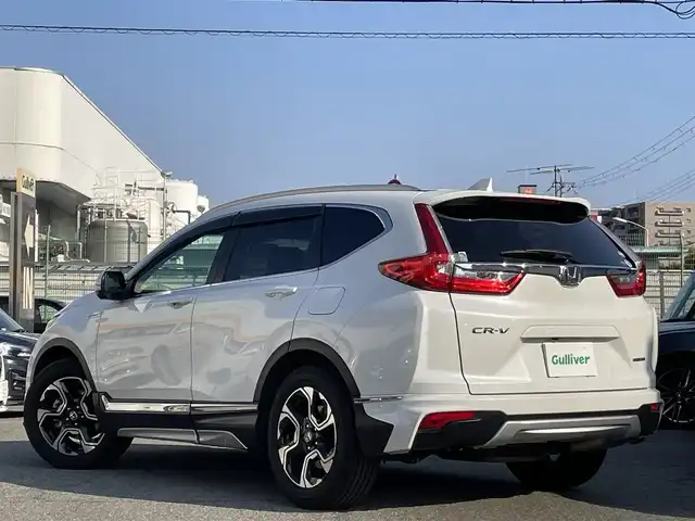 ホンダ ＣＲ－Ｖ ハイブリッド EX・マスターピース 兵庫県 2019(令1)年 5.1万km プラチナホワイトパール 純正インターナビ/フルセグTV/バックカメラ/BlueTooth/サンルーフ/パワーバックドア/レザーシート/パワーシート/シートヒーター/パドルシフト/ルーフレール/ビルドインETC2.0/ホンダセンシング/　・衝突軽減ブレーキ（CMBS）/　・誤発進抑制機能/　・歩行者事故低減ステアリング/　・路外逸脱抑制機能/　・先行車発進お知らせ機能/　・標識認識機能/　・オートハイビーム/　・アダプティブクルコン/　・車線維持支援システム（LKAS）