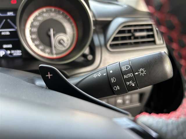 スズキ スイフト スポーツ 愛知県 2023(令5)年 0.4万km スーパーブラックパール 社外メモリナビ（MDV-D311W）/AMFM/CD/SD/BT/ワンセグ/全方位カメラ/ETC/プッシュスタート/ACC/パドルシフト/衝突軽減ブレーキ/車線逸脱警報/BSM/クリアランスソナー/シートヒーター/wedssports　17インチAW/LEDヘッドライト/純正フロアマット/ISOFIX/保証書/取扱説明書/スペアキー