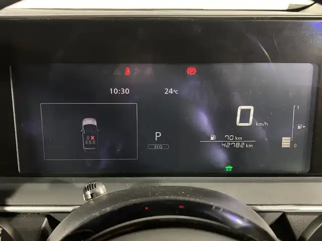 日産 ノート X 沖縄県 2021(令3)年 4.3万km バーガンディー 【県外仕入れ】/禁煙車/エマージェンシーブレーキ/純正ナビ/コーナーセンサー/Bluetooth/電子パーキング/USB端子/ウィンカーミラー/コーナーセンサー/ドアバイザー/エアバック/ステアリングスイッチ/デジタルTV/CD