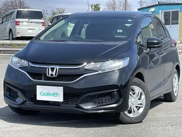 ホンダ フィット 13G F 道央・札幌 2019(令1)年 3.4万km クリスタルブラックパール ワンオーナー/純正ディーラーOPナビ/CD/DVD/BT/フルセグ/横滑り防止装置/バックカメラ/ビルトインETC/アイドリングストップ/ECONモード/プッシュスタート/スマートキー/ハロゲンヘッドライト/ヘッドライトレベライザー/電動格納ミラー/ウィンカーミラー/純正フロアマット/純正エンジンスターター/社外AW付夏タイヤ積込/175/70/R14/2023年/山3mm