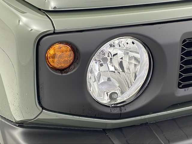 スズキ ジムニー XL 愛知県 2025(令7)年 0.1万km未満 ジャングルグリーン 届出済未使用車/４WD/レーダーブレーキサポート/レーンアシスト/横滑り防止/後方コーナーセンサー/フォグランプ/ダウンヒルアシスト/オートエアコン/オートライト/プッシュスタート/シートヒーター/電動格納ミラー/マニュアルヘッドライトレベリング