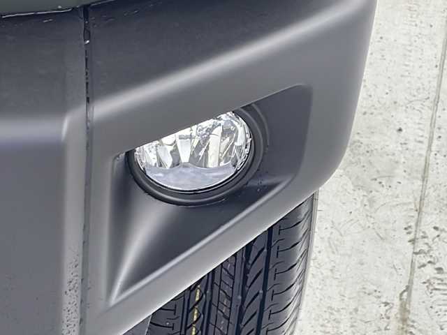 スズキ ジムニー XL 愛知県 2025(令7)年 0.1万km未満 ジャングルグリーン 届出済未使用車/４WD/レーダーブレーキサポート/レーンアシスト/横滑り防止/後方コーナーセンサー/フォグランプ/ダウンヒルアシスト/オートエアコン/オートライト/プッシュスタート/シートヒーター/電動格納ミラー/マニュアルヘッドライトレベリング