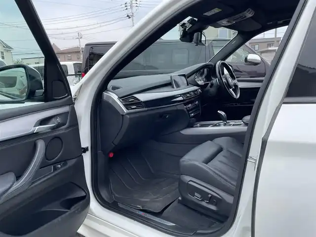 ＢＭＷ Ｘ５ xDrive 35d Mスポーツ 青森県 2016(平28)年 10万km アルピンホワイトⅢ 4WD/電動パノラマガラスサンルーフ/インテリジェントセーフティ/・車線逸脱警報機能/・衝突軽減ブレーキ/・歩行者警告機能/純正ナビ/【AM/FM/CD/DVD/BT/USB】/フルセグTV/全周囲カメラ/パーキングセンサー/電動リアゲート/レーダークルーズコントロール/オートブレーキホールド/ダウンヒルアシスト機能/アイドリングストップ/ドライブモード/【SPORT/COMFORT】/シートヒーター/ドライブレコーダー/ETC/社外AWスタッドレスタイヤ積込/取扱説明書/保証書