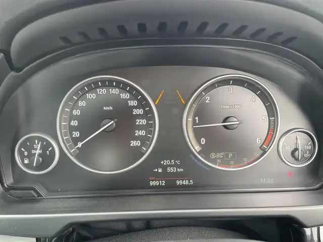 ＢＭＷ Ｘ５ xDrive 35d Mスポーツ 青森県 2016(平28)年 10万km アルピンホワイトⅢ 4WD/電動パノラマガラスサンルーフ/インテリジェントセーフティ/・車線逸脱警報機能/・衝突軽減ブレーキ/・歩行者警告機能/純正ナビ/【AM/FM/CD/DVD/BT/USB】/フルセグTV/全周囲カメラ/パーキングセンサー/電動リアゲート/レーダークルーズコントロール/オートブレーキホールド/ダウンヒルアシスト機能/アイドリングストップ/ドライブモード/【SPORT/COMFORT】/シートヒーター/ドライブレコーダー/ETC/社外AWスタッドレスタイヤ積込/取扱説明書/保証書