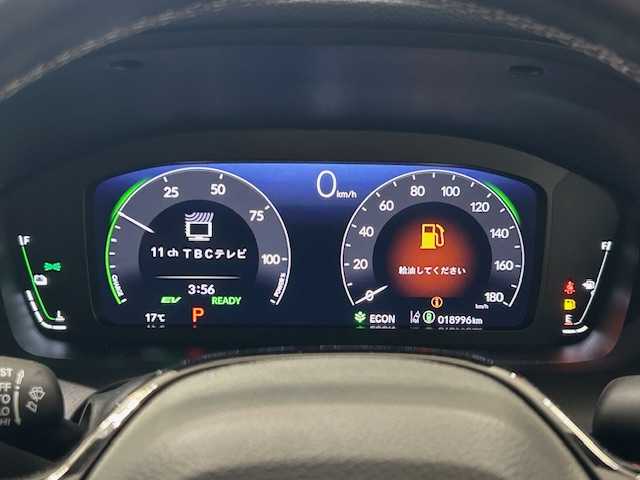 ホンダ ＺＲ－Ｖ ハイブリッド e:HEV Z 宮城県 2022(令4)年 1.9万km アーバンチタニウムメタリック ホンダセンシング/・衝突軽減ブレーキ（CMBS）/・踏み間違い衝突軽減システム/・路外逸脱抑制機能/・歩行者事故低減ステアリング/・先行車発進お知らせ機能/・標識認識機能/・オートハイビーム/・ブラインドスポットインフォメーション/・渋滞追従機能付アダプティブクルーズコントロール（ACC）/・車線維持支援システム（LKAS）/・トラフィックジャムアシスト（渋滞運転支援機能）/・パーキングセンサーシステム/純正ナビ/純正オプション/・3方位カメラ（前・後・車内）/・LEDサイドステップガーニッシュ/・LEDライニングカバーイルミネーション/・ブラックエンブレム/置くだけ充電/BOSEサウンド/電動リアゲート/マルチビューカメラ/パドルシフト/シートヒーター/本革シート/ステアリングヒーター/シートメモリー/パワーシート/純正アルミホイール/純正フロアマット/ETC２．０