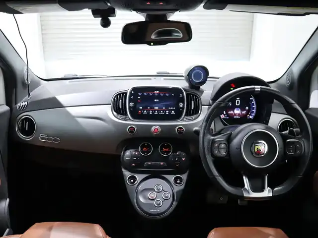 アバルト ５９５Ｃ 静岡県 2020(令2)年 2.7万km 白 ETC/ドラレコ/AppleCarPlay/AndroidAuto/レザーシート/レザーステアリング/パドルシフト