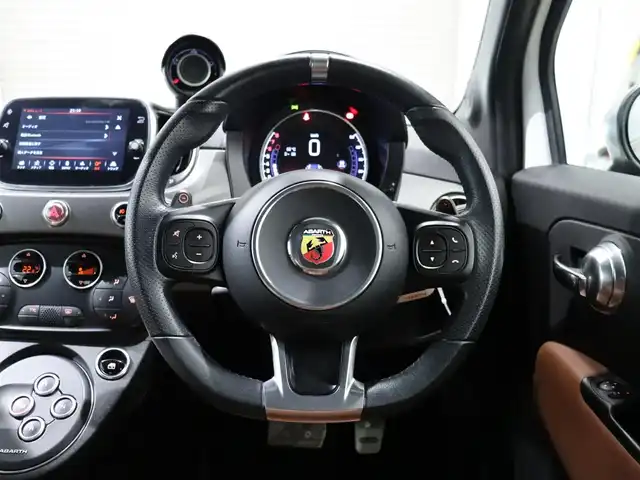 アバルト ５９５Ｃ 静岡県 2020(令2)年 2.7万km 白 ETC/ドラレコ/AppleCarPlay/AndroidAuto/レザーシート/レザーステアリング/パドルシフト