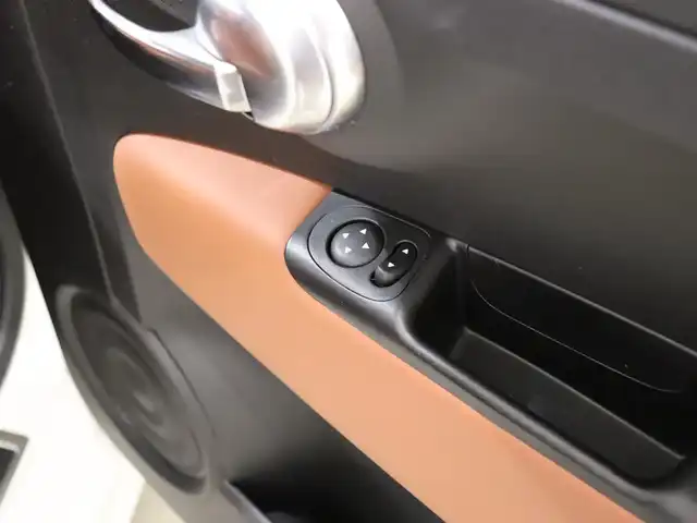 アバルト ５９５Ｃ 静岡県 2020(令2)年 2.7万km 白 ETC/ドラレコ/AppleCarPlay/AndroidAuto/レザーシート/レザーステアリング/パドルシフト