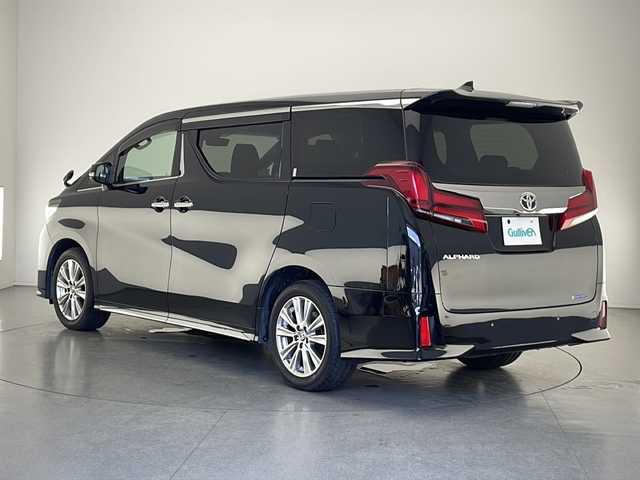 トヨタ アルファード S タイプゴールド 長野県 2021(令3)年 4.5万km ブラック ４WD/トヨタセーフティーセンス/プリクラッシュセーフティ/レーントレーシングアシスト（LTA）/レーダークルーズコントロール/ロードサインアシスト（RSA）/デジタルインナーミラー/ブラインドスポットモニター(BSM)/リヤクロストラフィックアラート(RCTA)/三眼LEDヘットライト/純正DA（フルセグ/BT/Miracast）/バックカメラ/純正ビルトインETC/両側パワースライド/ハーフレザーシート/純正18インチAW/保証書