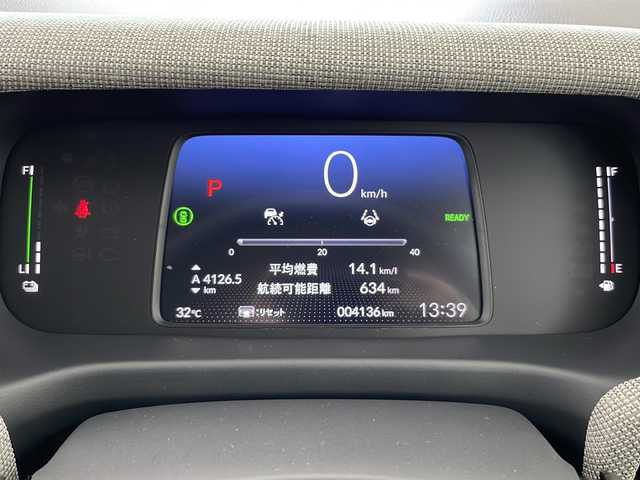 ホンダ フリード ハイブリット e:HEV AIR 道央・札幌 2024(令6)年 0.5万km プラチナホワイトパール ・4WD  /e:HEV/・ホンダセンシング/・衝突被害軽減システム/盗難防止装置/・追従式クルーズコントロール/・コンフォートビュパッケージ/・純正12インチHonda CONNECT for Gathers/・ナビ/Bluetooth/USB/・バックカメラ/・両側パワースライドドア/・レーンアシスト/コーナーセンサー/・横滑り防止装置/・LEDオートライト/・オートマチックハイビーム/・運転席＆助手席シートヒーター/・ロールサンシェード（スライドドア両側）/・ウォークスルー/・スマートキー/・ETC