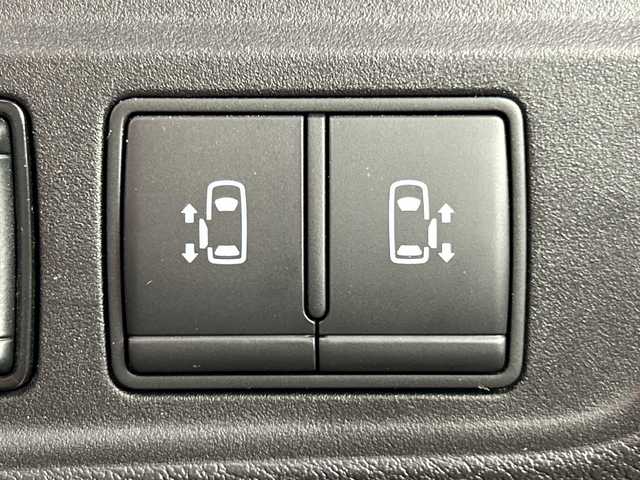 日産 セレナ e－パワー ハイウェイスター V 愛知県 2021(令3)年 2.9万km カシミヤグレージュ 禁煙車/純正10インチナビ/（ＣＤ/ＤＶＤ/Ｂｌｕｅｔｏｏｔｈ/フルセグTV)　/全方位カメラ　/プロパイロット/衝突軽減ブレーキ/レーンキープアシスト/追従式クルーズコントロール/オートマチックハイビーム/クリアランスソナー/ETC/ドライブレコーダー/両側パワースライドドア/純正アルミホイール/スマートキー/プッシュスタート/純正フロアマット