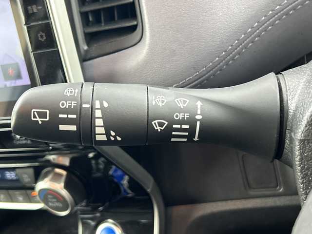 日産 セレナ e－パワー ハイウェイスター V 愛知県 2021(令3)年 2.9万km カシミヤグレージュ 禁煙車/純正10インチナビ/（ＣＤ/ＤＶＤ/Ｂｌｕｅｔｏｏｔｈ/フルセグTV)　/全方位カメラ　/プロパイロット/衝突軽減ブレーキ/レーンキープアシスト/追従式クルーズコントロール/オートマチックハイビーム/クリアランスソナー/ETC/ドライブレコーダー/両側パワースライドドア/純正アルミホイール/スマートキー/プッシュスタート/純正フロアマット