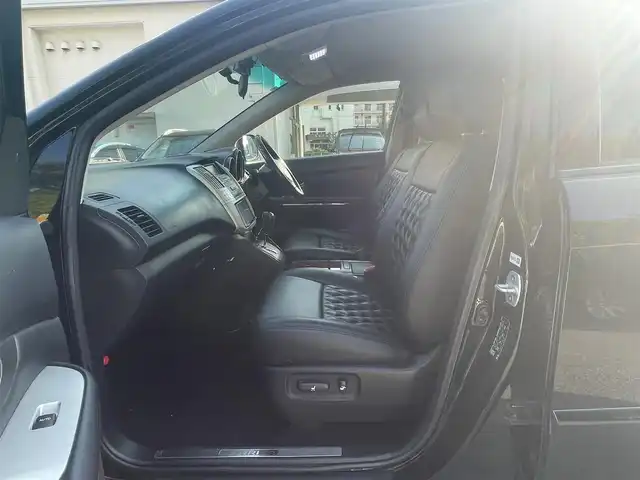 トヨタ ハリアー 240G プレミアム Lパッケージ 兵庫県 2008(平20)年 11万km ブラック 社外メモリーナビ/Bluetooth/バックカメラ/フルセグ/DVD再生可能/ETC2.0/パワーシート/リモコンキー/社外アルミホイール/スタットレスタイヤ（積込）/純正アルミホイール（積込）/シートカバー/フロアマット/ドアバイザー/電動格納ミラー/保証書/取扱説明書