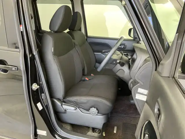 日産 デイズ ルークス ハイウェイスターX 大分県 2017(平29)年 7万km ブラック ストラーダメモリナビ【CN-RE03WD】/　フルセグTV/Bluetooth/CD/DVD/USB/アラウンドビューモニター/両側パワースライドドア/衝突被害軽減ブレーキ/横滑り防止装置/アイドリングストップ/オートマチックハイビーム/LEDヘッドライト/禁煙車