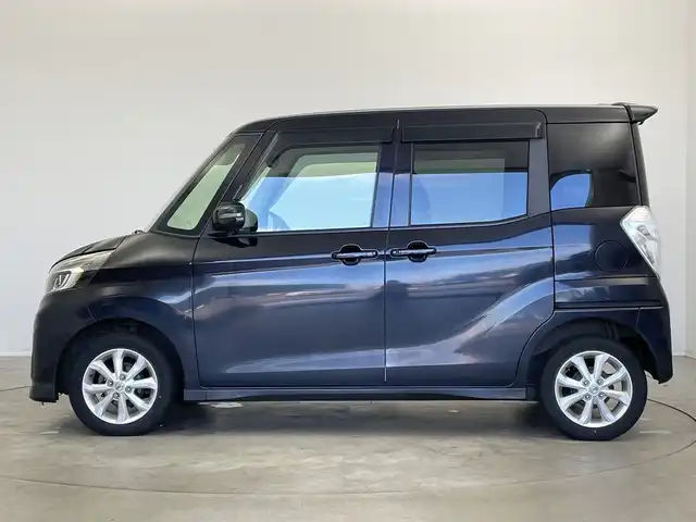 日産 デイズ ルークス ハイウェイスターX 大分県 2017(平29)年 7万km ブラック ストラーダメモリナビ【CN-RE03WD】/　フルセグTV/Bluetooth/CD/DVD/USB/アラウンドビューモニター/両側パワースライドドア/衝突被害軽減ブレーキ/横滑り防止装置/アイドリングストップ/オートマチックハイビーム/LEDヘッドライト/禁煙車