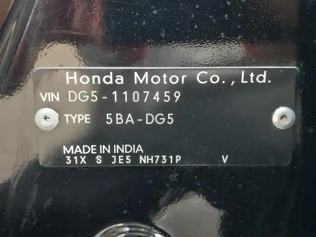 ホンダ ＷＲ－Ｖ Z ブラックスタイル 東京都 2025(令7)年 0.1万km クリスタルブラックパール Honda SENSING/・衝突軽減ブレーキ/・誤発進抑制機能/・路外逸脱抑制機能/・車線維持支援システム/・先行車発進お知らせ機能/・アダプティブクルーズコントロール/・オートハイビーム/プッシュスタート/パドルシフト/純正9インチディスプレイオーディオ/・Apple CarPlay/Android Auto/バックカメラ/ハーフレザーシート/LEDヘッドライト/17インチ純正アルミホイール