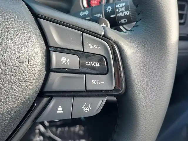 ホンダ ＷＲ－Ｖ Z ブラックスタイル 東京都 2025(令7)年 0.1万km クリスタルブラックパール Honda SENSING/・衝突軽減ブレーキ/・誤発進抑制機能/・路外逸脱抑制機能/・車線維持支援システム/・先行車発進お知らせ機能/・アダプティブクルーズコントロール/・オートハイビーム/プッシュスタート/パドルシフト/純正9インチディスプレイオーディオ/・Apple CarPlay/Android Auto/バックカメラ/ハーフレザーシート/LEDヘッドライト/17インチ純正アルミホイール