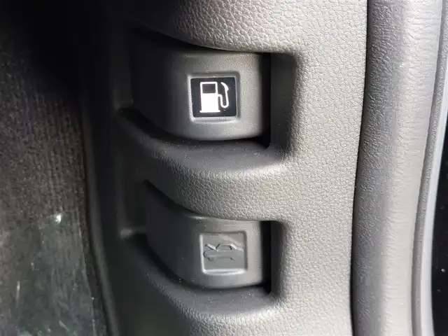 ホンダ ＷＲ－Ｖ Z ブラックスタイル 東京都 2025(令7)年 0.1万km クリスタルブラックパール Honda SENSING/・衝突軽減ブレーキ/・誤発進抑制機能/・路外逸脱抑制機能/・車線維持支援システム/・先行車発進お知らせ機能/・アダプティブクルーズコントロール/・オートハイビーム/プッシュスタート/パドルシフト/純正9インチディスプレイオーディオ/・Apple CarPlay/Android Auto/バックカメラ/ハーフレザーシート/LEDヘッドライト/17インチ純正アルミホイール