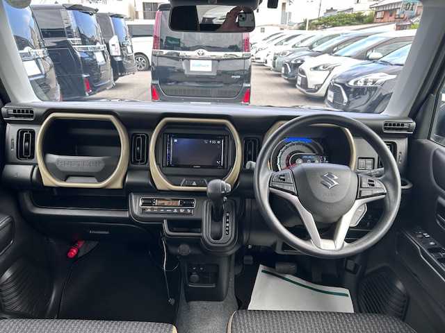 スズキ ハスラー HYBRID G 大阪府 2024(令6)年 0.4万km クールカーキパールメタリック/ソフトベージュメタリック ディスプレイオーディオ　（FH-8500US）/Ｂｌｕｅｔｏｏｔｈ　/バックカメラ　/ＡＵＸ　/レーダークルーズコントロール　/シートヒーター　/パーキングセンサー　/ＬＥＤヘッドライト　/オートライト　/ＥＴＣ　/スマートキー