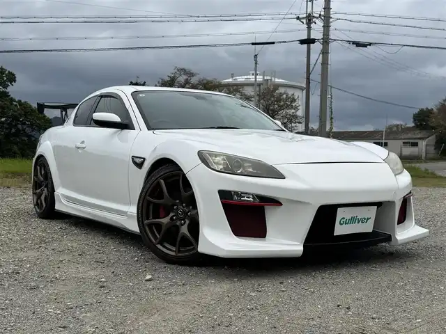 マツダ ＲＸ－８ スピリットR 兵庫県 2013(平25)年 6.9万km クリスタルホワイトパールマイカ RE雨宮リアスポイラー/RE雨宮エンジンフード/NRFフロントバンパー/アブフラッグリアバンパー/RE雨宮シフトノブ/TEIN車高調/純正19インチ鍛造AW/純正ナビ/フルセグTV/DVD再生可/Bluetooth接続可/バックカメラ