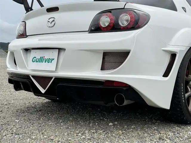 マツダ ＲＸ－８ スピリットR 兵庫県 2013(平25)年 6.9万km クリスタルホワイトパールマイカ RE雨宮リアスポイラー/RE雨宮エンジンフード/NRFフロントバンパー/アブフラッグリアバンパー/RE雨宮シフトノブ/TEIN車高調/純正19インチ鍛造AW/純正ナビ/フルセグTV/DVD再生可/Bluetooth接続可/バックカメラ