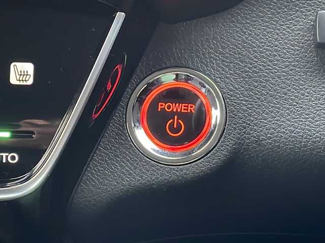 ホンダ ヴェゼル ハイブリッド Z ホンダセンシング 新潟県 2019(平31)年 6.3万km クリスタルブラックパール 4WD/社外SDナビ(AVIC-RZ902)/CD/DVD/BT/フルセグテレビ/ETC/ドライブレコーダー/衝突被害軽減ブレーキ/レーンキープアシスト/レーダークルーズコントロール/半革シート/シートヒーター /ステアリングスイッチ/パドルシフト/スマートキー/プッシュスタート/LEDヘッドライト/オートライト/フォグランプ/純正17インチアルミホイール