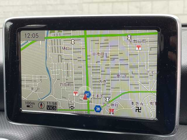 メルセデス・ベンツ Ａ１８０ 秋田県 2015(平27)年 9.6万km ポーラシルバー ・純正ナビ/・フルセグTV/・バックカメラ/・ETC/・追従式クルーズコントロール/・前後コーナーセンサー/・ハーフレザーシート/・オートライト/・スマートキー/・純正フロアマット