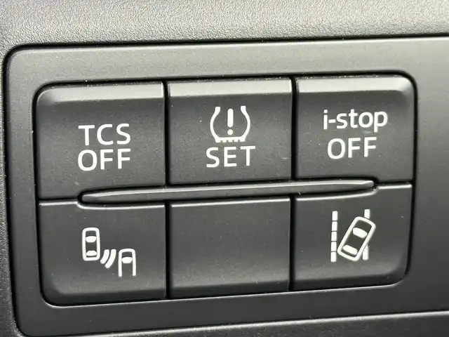 マツダ ＣＸ－５ XD プロアクティブ 愛知県 2016(平28)年 3.9万km ソウルレッドプレミアムメタリック セーフティクルーズパッケージ/純正ナビ/（BT/DVD/CD/AM/FM/ワンセグTV）/バックカメラ/衝突軽減システム/レーンキープアシスト/レーダークルーズコントロール/BSM/LEDライト/オートハイビーム/純正アルミホイール/USB端子