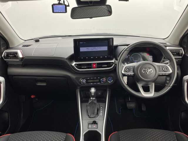 トヨタ ライズ Z 福島県 2021(令3)年 1.7万km ブライトシルバーM /禁煙車//パノラミックビューモニター//シートヒーター//ＢＳＭ//純正９型ナビ/CD・DVD・BT・MSV・フルセグTV・USB//TVキャンセラー//２．０ＥＴＣ//ＬＥＤライト//クリアランスソナー//レーダークルーズコントロール//電動パーキングブレーキ//１００Ｖ充電//ＬＥＤライト//シーケンシャルウィンカー//前後ドライブレコーダー//フォグライト