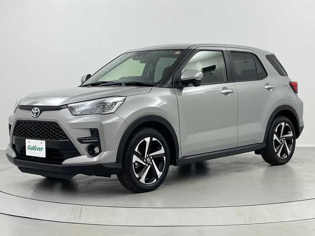 トヨタ ライズ Z 福島県 2021(令3)年 1.7万km ブライトシルバーM /禁煙車//パノラミックビューモニター//シートヒーター//ＢＳＭ//純正９型ナビ/CD・DVD・BT・MSV・フルセグTV・USB//TVキャンセラー//２．０ＥＴＣ//ＬＥＤライト//クリアランスソナー//レーダークルーズコントロール//電動パーキングブレーキ//１００Ｖ充電//ＬＥＤライト//シーケンシャルウィンカー//前後ドライブレコーダー//フォグライト
