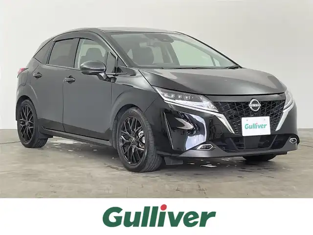 日産 ノート X 千葉県 2022(令4)年 4.9万km スーパーブラック 禁煙車/純正ナビ/・CD/BT/フルセグ/エマージェンシーブレーキ/車線逸脱防止支援/全方位カメラ/デジタルインナールームミラー/LEDヘッドライト/オートライト/オートハイビーム/フォグライト/電動パーキングブレーキ/ブレーキホールド/スマートキー/コーナーセンサー/サイド＆カーテンエアバッグ/社外17インチアルミホイール