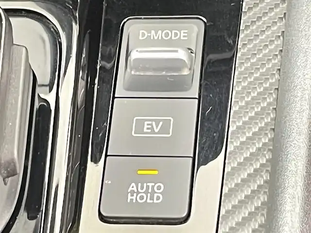 日産 ノート X 千葉県 2022(令4)年 4.9万km スーパーブラック 禁煙車/純正ナビ/・CD/BT/フルセグ/エマージェンシーブレーキ/車線逸脱防止支援/全方位カメラ/デジタルインナールームミラー/LEDヘッドライト/オートライト/オートハイビーム/フォグライト/電動パーキングブレーキ/ブレーキホールド/スマートキー/コーナーセンサー/サイド＆カーテンエアバッグ/社外17インチアルミホイール