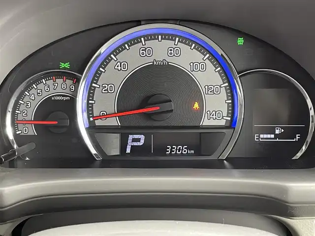 スズキ エブリィ ワゴン PZターボ スペシャル 道央・札幌 2025(令7)年 0.4万km モスグレーメタリック ・４ＷＤ/・オートステップ/・純正ディスプレイオーディオ/・BT/USB/ＡｎｄｒｏｉｄＡｕｔｏ/ＡｐｐｌｅＣａｒＰｌａｙ/・バックカメラ/・ＥＴＣ/・ドライブレコーダー/・両側パワースライドドア/・衝突軽減ブレーキ/・レーンキープアシスト/・シートヒーター/・オートライト/・オートマチックハイビーム/・ＬＥＤヘッドライト/・フロントフォグランプ/・スマートキー/・プッシュスタート/・純正AW１４インチ/・レザー調シートカバー/・ドアバイザー/・電動格納ウィンカーミラー/・スペアキー1本