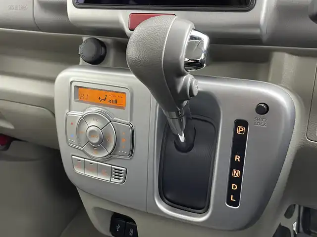 スズキ エブリィ ワゴン PZターボ スペシャル 道央・札幌 2025(令7)年 0.4万km モスグレーメタリック ・４ＷＤ/・オートステップ/・純正ディスプレイオーディオ/・BT/USB/ＡｎｄｒｏｉｄＡｕｔｏ/ＡｐｐｌｅＣａｒＰｌａｙ/・バックカメラ/・ＥＴＣ/・ドライブレコーダー/・両側パワースライドドア/・衝突軽減ブレーキ/・レーンキープアシスト/・シートヒーター/・オートライト/・オートマチックハイビーム/・ＬＥＤヘッドライト/・フロントフォグランプ/・スマートキー/・プッシュスタート/・純正AW１４インチ/・レザー調シートカバー/・ドアバイザー/・電動格納ウィンカーミラー/・スペアキー1本