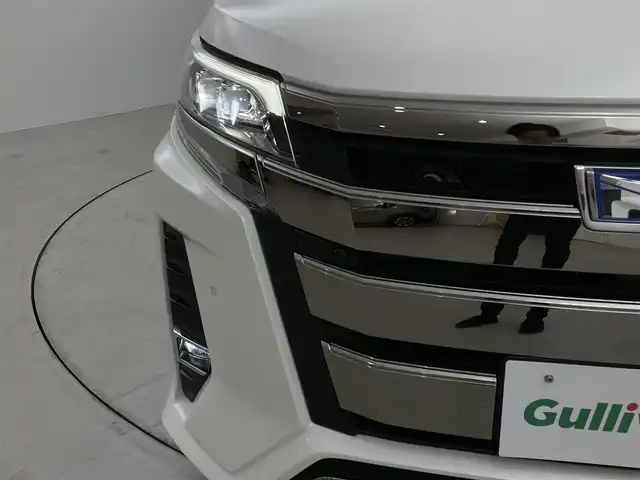 車両画像18